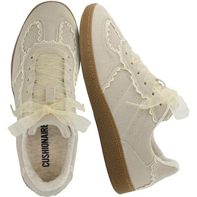 CUSHIONAIRE Belinda Damen-Schnürhalbschuhe mit Spitzendetail Elegante Schnürschuhe mit Memory-Schaum, 6 CUSHIONAIRE Belinda Damen-Schnürhalbschuhe mit Spitzendetail Elegante Schnürschuhe mit Memory-Schaum, 6