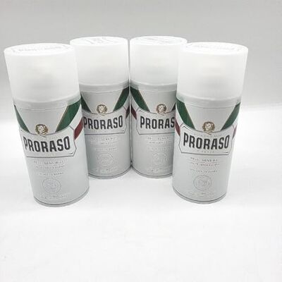 Proraso Rasierschaum für empfindliche Haut, 4 x 300 ml, Rasierschaum gegen Reizungen mit Hafer- und Grüntee-Extrakten, hergestellt in Italien Proraso Rasierschaum für empfindliche Haut, 4 x 300 ml, Rasierschaum gegen Reizungen mit Hafer- und Grüntee-Extrakten, hergestellt in Italien
