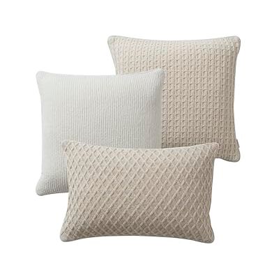 Jotex Mila Kissenhülle 3er-Pack, Kissenbezug mit gestrickter Vorderseite aus hochwertigem Polyester Weiß, 50x50, 50x50 & 60x40cm Jotex Mila Kissenhülle 3er-Pack, Kissenbezug mit gestrickter Vorderseite aus hochwertigem Polyester Weiß, 50x50, 50x50 & 60x40cm