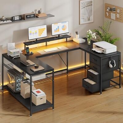YITAHOME Eckschreibtisch mit 4 Schubladen & Stauraum, 158 x 100cm Gaming Schreibtisch mit LED & Monitorständer für Home Office, Reversible Eck Schreibtisch mit 2 Steckdosen und USB, Schwarz YITAHOME Eckschreibtisch mit 4 Schubladen & Stauraum, 158 x 100cm Gaming Schreibtisch mit LED & Monitorständer für Home Office, Reversible Eck Schreibtisch mit 2 Steckdosen und USB, Schwarz