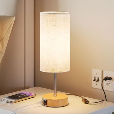 UPXNBOR Nachttischlampe, Tischlampe mit USB-A- und USB-C-Ladefunktion, Schreibtischlampe, Leselampe, Dekolampe Flur, Touchdimmbar, 3 Stufen Warmlicht, Leinen-Lampenschirm, 1,5m Kabel (E27-Lampe inkl) UPXNBOR Nachttischlampe, Tischlampe mit USB-A- und USB-C-Ladefunktion, Schreibtischlampe, Leselampe, Dekolampe Flur, Touchdimmbar, 3 Stufen Warmlicht, Leinen-Lampenschirm, 1,5m Kabel (E27-Lampe inkl)