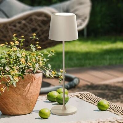 Lightbox LED Tischlampe für Innen & Außen 37 cm / 23 cm Höhe, Ø 10 cm beige Outdoor Tischleuchte mit Touch-Dimmer mobil/kabellos/portable per USB aufladbar/Akku 310lm & 3000K Lightbox LED Tischlampe für Innen & Außen 37 cm / 23 cm Höhe, Ø 10 cm beige Outdoor Tischleuchte mit Touch-Dimmer mobil/kabellos/portable per USB aufladbar/Akku 310lm & 3000K