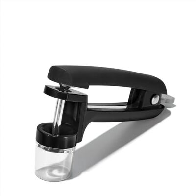 OXO Good Grips Kirschkernentsteiner/Olivenentkerner aus Edelstahl, schwarz OXO Good Grips Kirschkernentsteiner/Olivenentkerner aus Edelstahl, schwarz