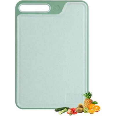AiQInu Schneidebrett Kunststoff 37x25 cm, Rechteckig Cutting Board mit Rutschfeste Griffe, Küche Schneidebretter Spülmaschinenfest, Grün AiQInu Schneidebrett Kunststoff 37x25 cm, Rechteckig Cutting Board mit Rutschfeste Griffe, Küche Schneidebretter Spülmaschinenfest, Grün