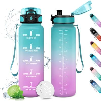 KollyKolla Wasserflasche Sport 1L, Motivierende Trinkflasche mit Zeitmarkierung, Auslaufsicher Wasserflasche mit Filter, Kohlensäure Geeignet, Sportflasche für Gym, Fitness, Büro, Schule, Yoga, Outdoor KollyKolla Wasserflasche Sport 1L, Motivierende Trinkflasche mit Zeitmarkierung, Auslaufsicher Wasserflasche mit Filter, Kohlensäure Geeignet, Sportflasche für Gym, Fitness, Büro, Schule, Yoga, Outdoor