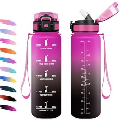 KollyKolla Sportflasche 1L, Auslaufsicher Trinkflasche mit Strohhalm, Wasserflasche Kohlensäure Geeignet, Motivierende Trinkflasche mit Zeitmarkierung, Wasserflasche für Klettern, Reisen, Fitnessstudio, Gym KollyKolla Sportflasche 1L, Auslaufsicher Trinkflasche mit Strohhalm, Wasserflasche Kohlensäure Geeignet, Motivierende Trinkflasche mit Zeitmarkierung, Wasserflasche für Klettern, Reisen, Fitnessstudio, Gym