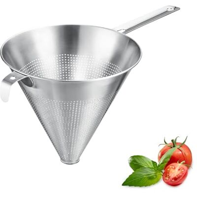 Westmark Spitzsieb Chinois Pro – Feines Passiersieb mit Rundum-Lochung – Edelstahl Sieb – Perfekt für Fonds, Cremes & Saucen – Silber, Ø 20 cm Westmark Spitzsieb Chinois Pro – Feines Passiersieb mit Rundum-Lochung – Edelstahl Sieb – Perfekt für Fonds, Cremes & Saucen – Silber, Ø 20 cm