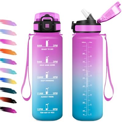 KollyKolla Trinkflasche 1L, Motivierende Trinkflasche mit Zeitmarkierung, Auslaufsicher, Sport Wasserflasche mit Strohhalm, Kohlensäure Geeignet, Wasserflasche für Radfahren, Camping, Bergsteigen, Wandern KollyKolla Trinkflasche 1L, Motivierende Trinkflasche mit Zeitmarkierung, Auslaufsicher, Sport Wasserflasche mit Strohhalm, Kohlensäure Geeignet, Wasserflasche für Radfahren, Camping, Bergsteigen, Wandern