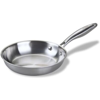 FACKELMANN VITA3 Bratpfanne Ø 20 cm – Edelstahlpfanne mit ergonomischem Griff, für Induktion, Gas, Elektro- und Glaskeramikherde, backofengeeignet bis 200 °C, spülmaschinengeeignet FACKELMANN VITA3 Bratpfanne Ø 20 cm – Edelstahlpfanne mit ergonomischem Griff, für Induktion, Gas, Elektro- und Glaskeramikherde, backofengeeignet bis 200 °C, spülmaschinengeeignet