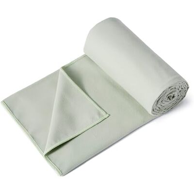 Amazon Basics Mikrofaser-Handtuch für Camping und Wandern, Schnelltrocknend, Nebelgrün, 24,9cm x 12,7cm x 4,6cm Amazon Basics Mikrofaser-Handtuch für Camping und Wandern, Schnelltrocknend, Nebelgrün, 24,9cm x 12,7cm x 4,6cm
