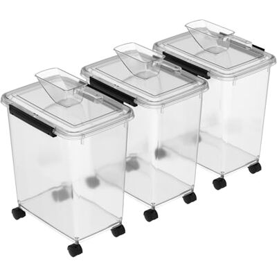 Cetomo 32L*3 Hundefutterbehälter, Luftdichter Futterbehälter mit Rollen, Silikondichtung, Schnappverschlüssen, Kunststoff-Futterbehälter mit Deckel für Hunde, klar, 32L/12kg-3er Pack (3 Schaufeln) Cetomo 32L*3 Hundefutterbehälter, Luftdichter Futterbehälter mit Rollen, Silikondichtung, Schnappverschlüssen, Kunststoff-Futterbehälter mit Deckel für Hunde, klar, 32L/12kg-3er Pack (3 Schaufeln)
