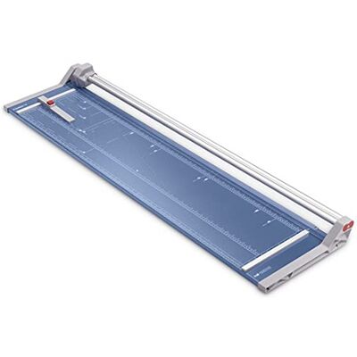 Dahle 558 Rollenschneider, bis DIN A0, 7 Blatt, blau Metalltisch 1520×395 mm, doppelte Führungsstange, ergonomischer Messerkopf, Schnittlänge 1300 mm Dahle 558 Rollenschneider, bis DIN A0, 7 Blatt, blau Metalltisch 1520×395 mm, doppelte Führungsstange, ergonomischer Messerkopf, Schnittlänge 1300 mm