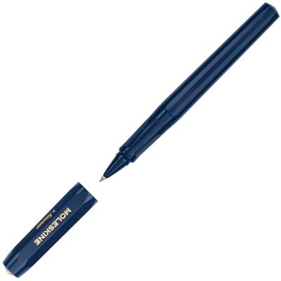 Moleskine x Kaweco Tintenroller, Nachfüllbarer Stift aus ABS-Kunststoff für Schriftsteller, Notizenmacher, Mine 0,7 mm mit Schwarzer Tinte, Farbe Blau Moleskine x Kaweco Tintenroller, Nachfüllbarer Stift aus ABS-Kunststoff für Schriftsteller, Notizenmacher, Mine 0,7 mm mit Schwarzer Tinte, Farbe Blau