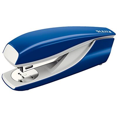 Leitz Büroheftgerät für 30 Blatt, Tacker aus Metall mit Kunststoffelementen, Inkl. 200 Heftklammern, NeXXt Serie, Blau, 55026035 Leitz Büroheftgerät für 30 Blatt, Tacker aus Metall mit Kunststoffelementen, Inkl. 200 Heftklammern, NeXXt Serie, Blau, 55026035