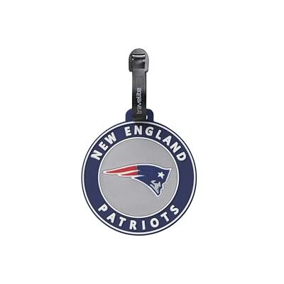 Travelite NFL Kofferanhänger New England Patriots, Gepäckanhänger aus Silikon mit Adressfeld, flexibel und robust, für einfaches Kennzeichnen von Koffer, Rucksack oder Reisetasche, 9 x 9 x 0,7 cm Travelite NFL Kofferanhänger New England Patriots, Gepäckanhänger aus Silikon mit Adressfeld, flexibel und robust, für einfaches Kennzeichnen von Koffer, Rucksack oder Reisetasche, 9 x 9 x 0,7 cm