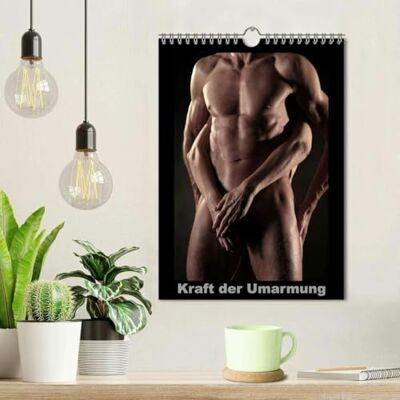 CALVENDO Kraft der Umarmung (Wandkalender 2026 DIN A4 hoch), Monatskalender: Körperliche Nähe zweier Liebenden in stilvollen Fotos festgehalten ( Erotik) CALVENDO Kraft der Umarmung (Wandkalender 2026 DIN A4 hoch), Monatskalender: Körperliche Nähe zweier Liebenden in stilvollen Fotos festgehalten ( Erotik)