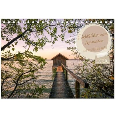 CALVENDO Lichtbilder vom Ammersee (Tischkalender 2026 DIN A5 quer), Monatskalender: Der Ammersee Kalender großartige Landschaftsaufnahmen mit Bergen, Bootshäusern, Booten und Stegen ( Natur) CALVENDO Lichtbilder vom Ammersee (Tischkalender 2026 DIN A5 quer), Monatskalender: Der Ammersee Kalender großartige Landschaftsaufnahmen mit Bergen, Bootshäusern, Booten und Stegen ( Natur)