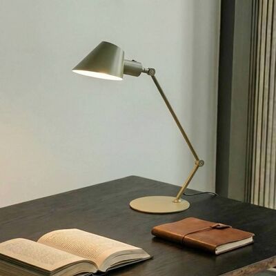 Tischleuchtelampe Corali Lindby, grün, für Wohn- / Esszimmer, Metall, Modern Tischleuchtelampe Corali Lindby, grün, für Wohn- / Esszimmer, Metall, Modern