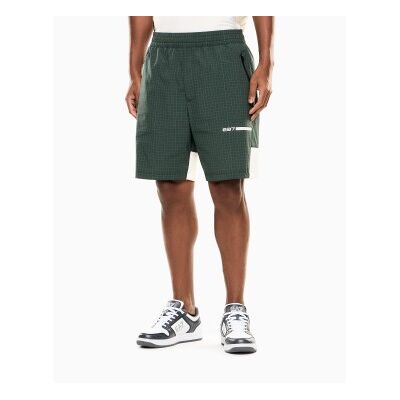 EA7 für Herren. 7M001506_AF22110 Logo Serie Shorts M Koriander (XXS), Lässig, Sportlich, Flieder, Sportbekleidung, Multisport, Polyamid EA7 für Herren. 7M001506_AF22110 Logo Serie Shorts M Koriander (XXS), Lässig, Sportlich, Flieder, Sportbekleidung, Multisport, Polyamid