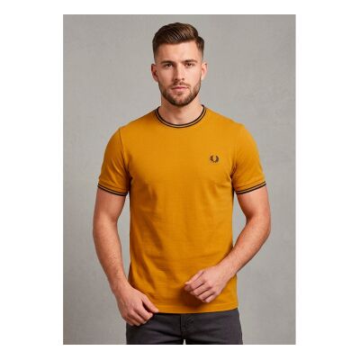 Fred Perry für Herren. M1588 Twin Tipped T-Shirt braun (M), Lässig, Baumwolle, Kurzarm Fred Perry für Herren. M1588 Twin Tipped T-Shirt braun (M), Lässig, Baumwolle, Kurzarm