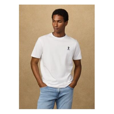 Hackett London für Herren. HM5000093 T-Shirt Nummer mit klassischer Passform Logo weiß (XS), Lässig, Baumwolle, Kurzarm Hackett London für Herren. HM5000093 T-Shirt Nummer mit klassischer Passform Logo weiß (XS), Lässig, Baumwolle, Kurzarm