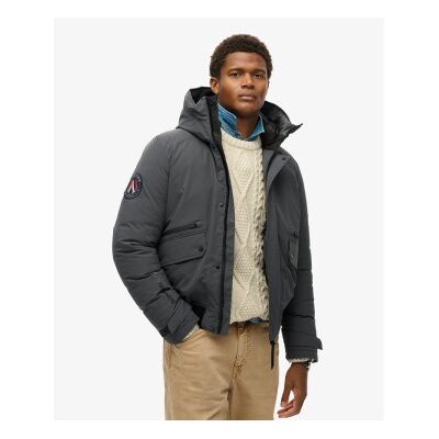 Superdry für Herren. M5011908A City grau gesteppte Bomberjacke (XXL), Lässig, Recyceltes Polyester, Nachhaltig Superdry für Herren. M5011908A City grau gesteppte Bomberjacke (XXL), Lässig, Recyceltes Polyester, Nachhaltig