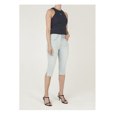 Pepe Jeans für Damen. PL80000312FA Bermuda-Shorts Mary blau (34), Lässig, Baumwolle, Denim Pepe Jeans für Damen. PL80000312FA Bermuda-Shorts Mary blau (34), Lässig, Baumwolle, Denim