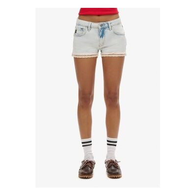 Superdry für Damen. W7110399A Denim-Shorts Hot Blue (25), Blau, Lässig, Bio-Baumwolle, Nachhaltig Superdry für Damen. W7110399A Denim-Shorts Hot Blue (25), Blau, Lässig, Bio-Baumwolle, Nachhaltig