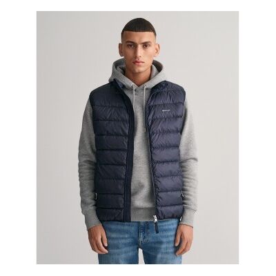 Gant für Herren. 7006299 Leichte Daunenjacke navy (M), Lässig, Klassisch, Ärmellos / Hosenträger, Recyceltes Polyester, Nachhaltig, Marine Gant für Herren. 7006299 Leichte Daunenjacke navy (M), Lässig, Klassisch, Ärmellos / Hosenträger, Recyceltes Polyester, Nachhaltig, Marine