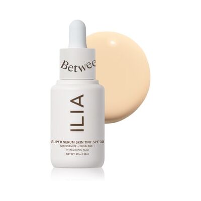 Ilia Super Serum Skin Tint - Skye SPF 30 - Make-up für das Gesicht Ilia Super Serum Skin Tint - Skye SPF 30 - Make-up für das Gesicht