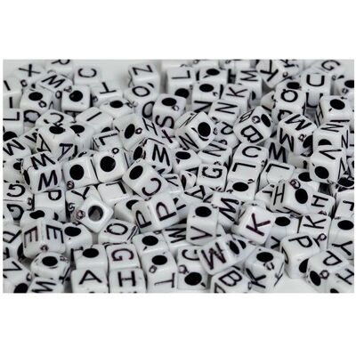 Toymax Pearl'n fun bogstaver 7mm sort/hvid 125g btte Toymax Pearl'n fun bogstaver 7mm sort/hvid 125g btte