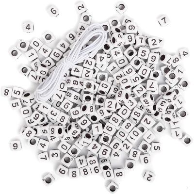DP Craft Schwarze Zahlenperlen auf weisser Basis, 40g DP Craft Schwarze Zahlenperlen auf weisser Basis, 40g