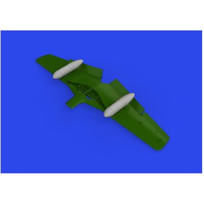Eduard P-51D 108gal paper drop tanks PRINT Eduard P-51D 108gal paper drop tanks PRINT