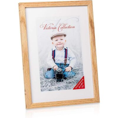 Victoria, Bilderrahmen, Oak 21x29,7cm frosted glass (21 x 30 cm) Victoria, Bilderrahmen, Oak 21x29,7cm frosted glass (21 x 30 cm)