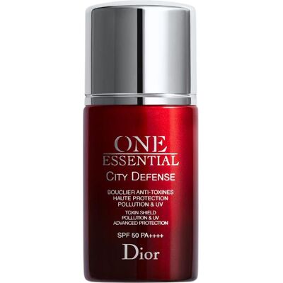 Christian Dior Sonnencreme, One Essential City Defense (SPF 50, 30 ml) Christian Dior Sonnencreme, One Essential City Defense (SPF 50, 30 ml)