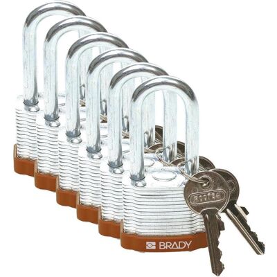 Brady, Vorhängeschloss, laminiertes Stahlvorhängeschloss, Braun, Stahlbügel, 38 mm Bügelhöhe, Bügeldurchmesser 7 mm Brady, Vorhängeschloss, laminiertes Stahlvorhängeschloss, Braun, Stahlbügel, 38 mm Bügelhöhe, Bügeldurchmesser 7 mm