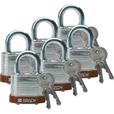 Brady, Vorhängeschloss, laminiertes Stahlvorhängeschloss, Braun, Stahlbügel, 20 mm Bügelhöhe, Bügeldurchmesser 7 mm Brady, Vorhängeschloss, laminiertes Stahlvorhängeschloss, Braun, Stahlbügel, 20 mm Bügelhöhe, Bügeldurchmesser 7 mm