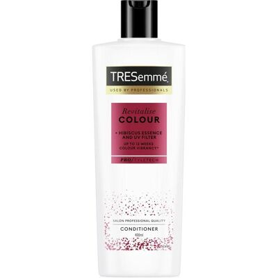 TRESemmé Revitalise Colour Spülung - Resilient Feuchtigkeitspflege TRESemmé Revitalise Colour Spülung - Resilient Feuchtigkeitspflege