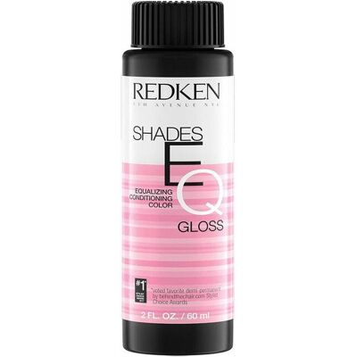 Redken, Haarfarbe, Glided Taupe (08VG vergoldet taupe) Redken, Haarfarbe, Glided Taupe (08VG vergoldet taupe)