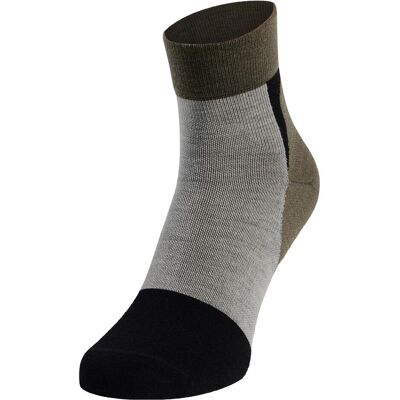 Odlo, Unisex, Sportsocken, Performance Wool Hike Quarter (36 - 38), Schwarz, Grau Odlo, Unisex, Sportsocken, Performance Wool Hike Quarter (36 - 38), Schwarz, Grau