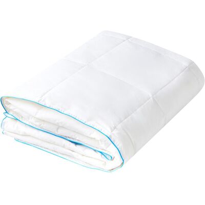 Beliani, Duvet, Cervino (1300 g, 200 x 200 cm) Beliani, Duvet, Cervino (1300 g, 200 x 200 cm)