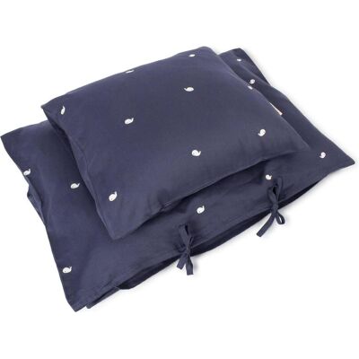 Filibabba, Kinderbettwäsche, Baby Bettwäsche GOTS (70x100 cm) - Wal Christian Stickerei - Midnight (100 x 70 cm, 40 x 45 cm) Filibabba, Kinderbettwäsche, Baby Bettwäsche GOTS (70x100 cm) - Wal Christian Stickerei - Midnight (100 x 70 cm, 40 x 45 cm)