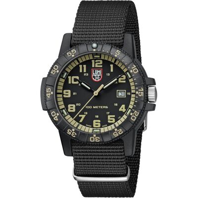 Luminox, Armbanduhr, Leatherback Sea Turtle Giant 0320 Series, Beige, Schwarz, (Analoguhr, Swiss Made, 44 mm) Luminox, Armbanduhr, Leatherback Sea Turtle Giant 0320 Series, Beige, Schwarz, (Analoguhr, Swiss Made, 44 mm)