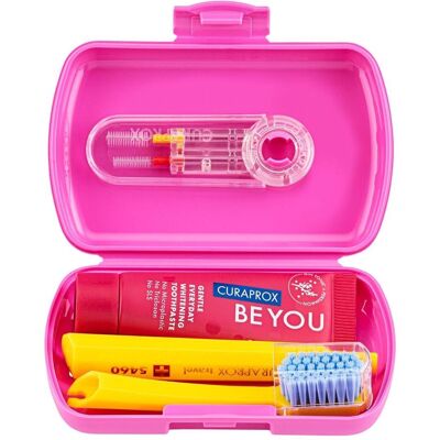 Curaprox, Handzahnbürste, Travel Set rosa Box (1x) Curaprox, Handzahnbürste, Travel Set rosa Box (1x)