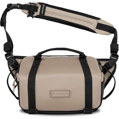 Wandrd ROGUE Sling 6L Yuma Tan V2 (Kamera Schultertasche, 6 l), Kameratasche, Beige Wandrd ROGUE Sling 6L Yuma Tan V2 (Kamera Schultertasche, 6 l), Kameratasche, Beige
