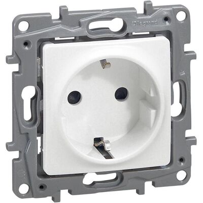 Legrand, Steckdose, Niloe Schuko-Steckdose 664731 Berührungsschutz Steckklemmen ohne Legrand, Steckdose, Niloe Schuko-Steckdose 664731 Berührungsschutz Steckklemmen ohne
