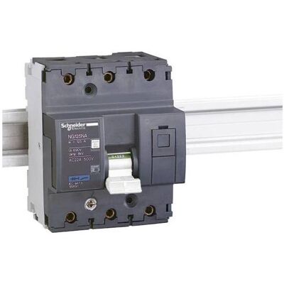 Schneider Electric NG125NA - 3P - 100 A - Schaltertrennschalter Schneider Electric NG125NA - 3P - 100 A - Schaltertrennschalter