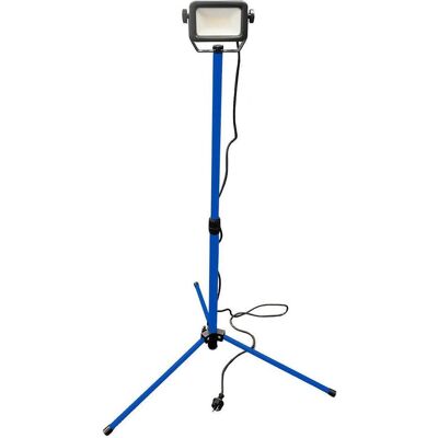 As - Schwabe, Arbeitsleuchte, LED Strahler mit Stativ (3600 lm) As - Schwabe, Arbeitsleuchte, LED Strahler mit Stativ (3600 lm)