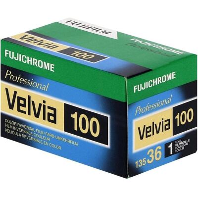 Fujifilm Velvia 100 135/36, Analogfilm, Grün Fujifilm Velvia 100 135/36, Analogfilm, Grün
