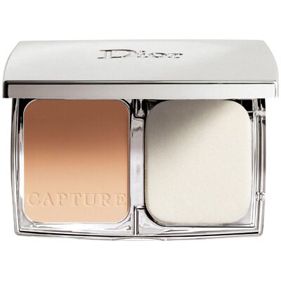Christian Dior Foundation, Capture Totale Compact Foundation (10 Ivory) Christian Dior Foundation, Capture Totale Compact Foundation (10 Ivory)
